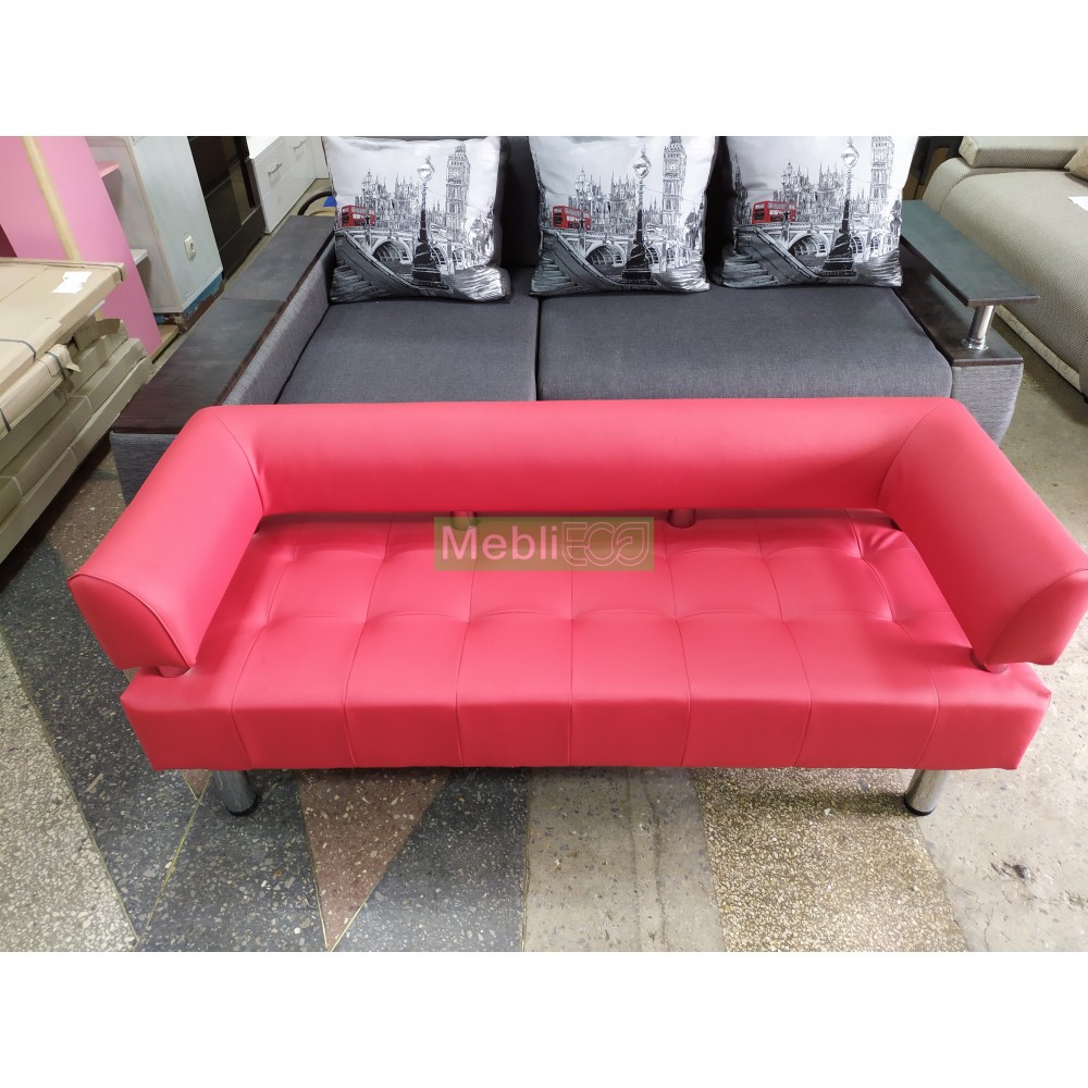 Офисный диван Стронг - красный матовый